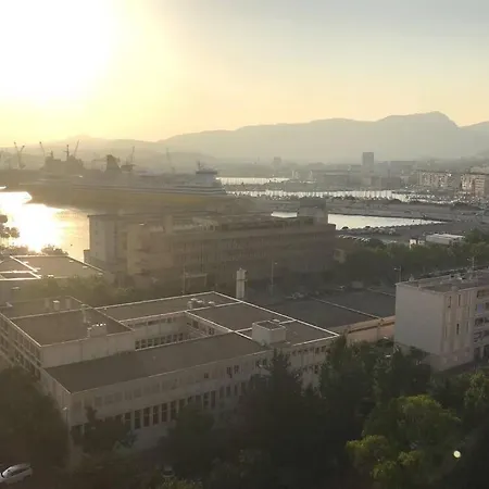 Bel appartement T3 Mourillon à 5 min des Plages - vue mer Toulon Extérieur photo