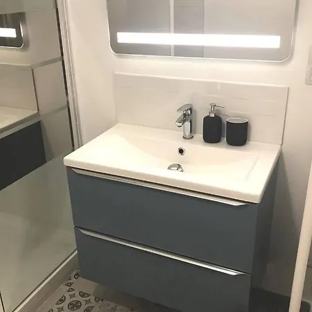 Bel appartement T3 Mourillon à 5 min des Plages - vue mer Toulon Extérieur photo